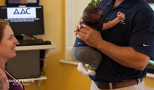 infant-chiropractor-adjustment-02